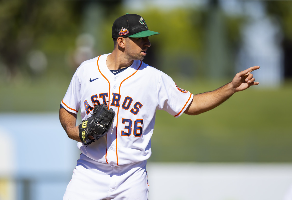 Astros' Colton Gordon Sees First Action in Team Israel Uniform