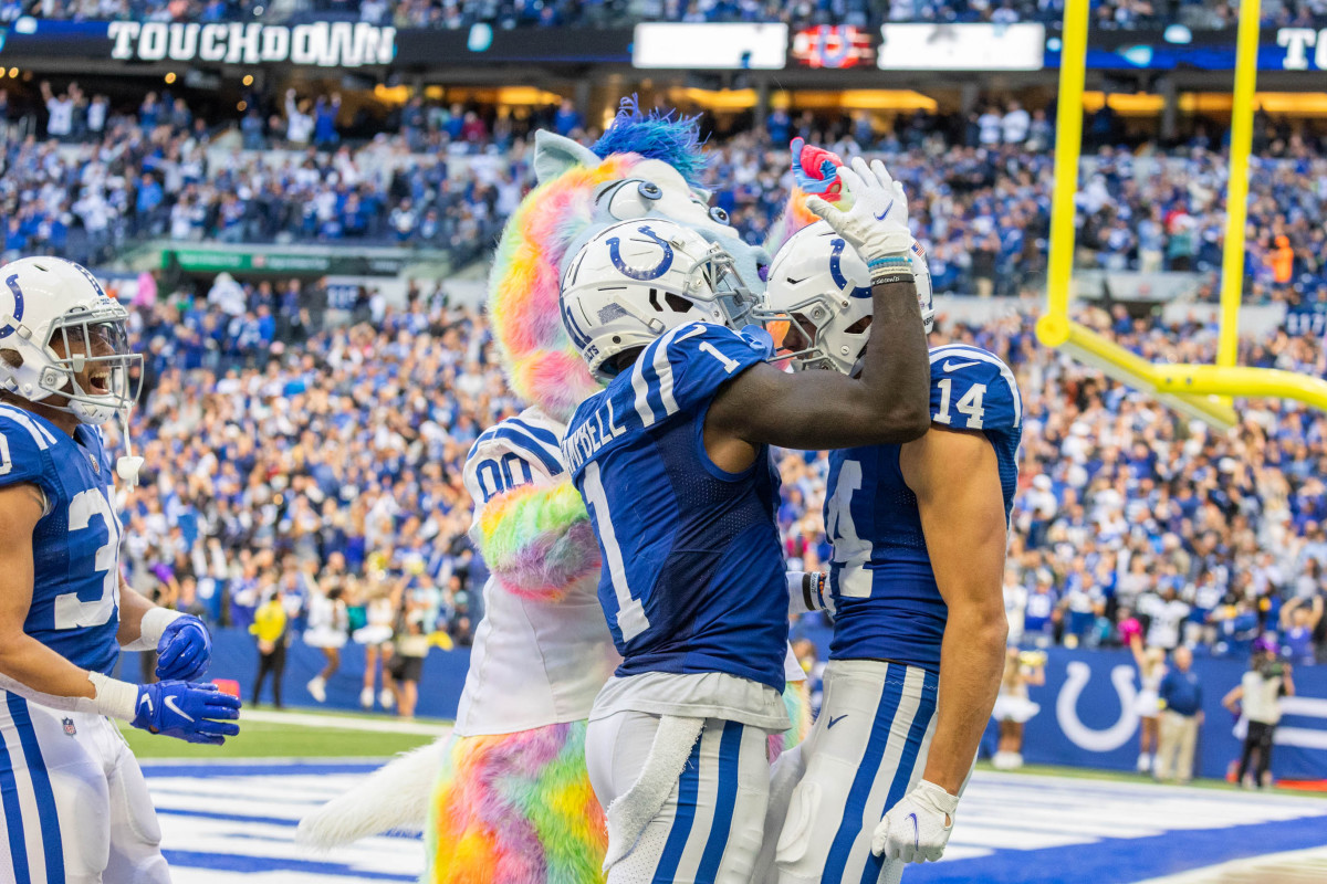 Oct 16, 2022; Indianapolis, Indiana, USA; Indianapolis Colts wide receiver Alec Pierce (14) celebrates his winning touchdown with wide receiver Parris Campbell (1) in the second half against the Jacksonville Jaguars at Lucas Oil Stadium.