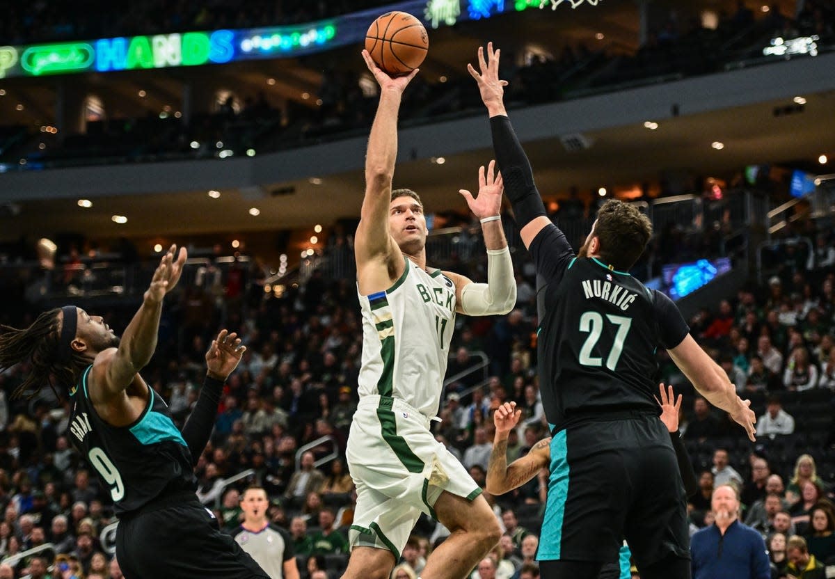 watch milwaukee bucks game live