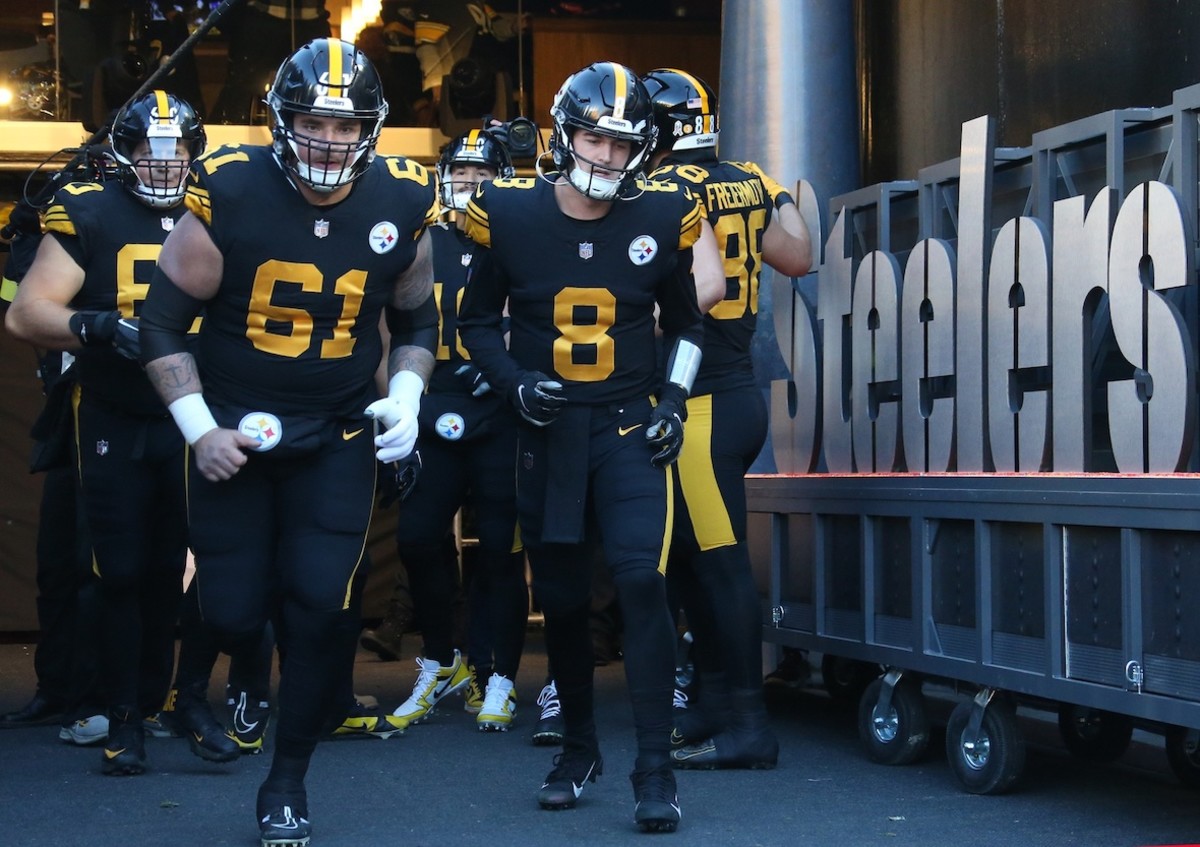 Pittsburgh Steelers Monday Night Matchup Sits Middle of the Pack for