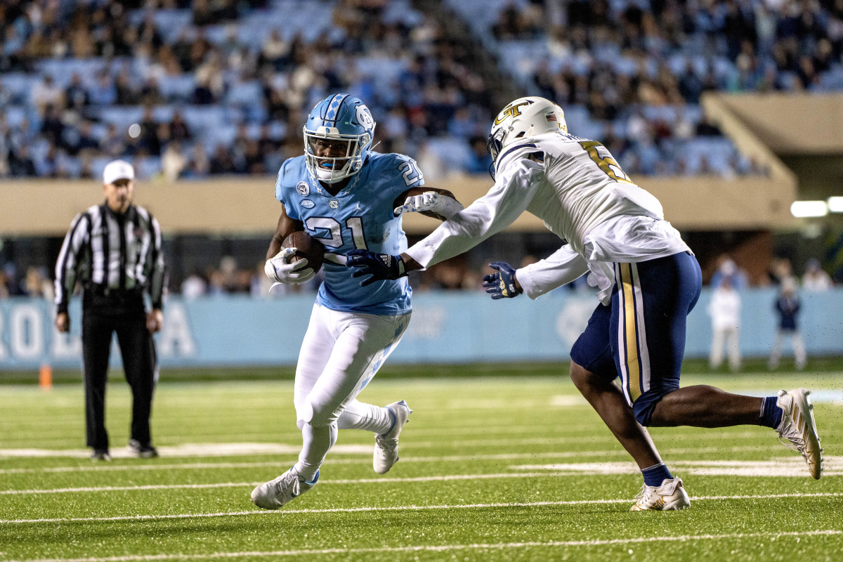 Georgia Tech defensive end Keion White