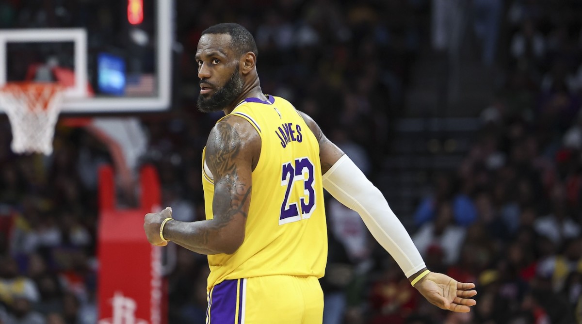 LeBron James and the Lakers are sinking further from title contention.