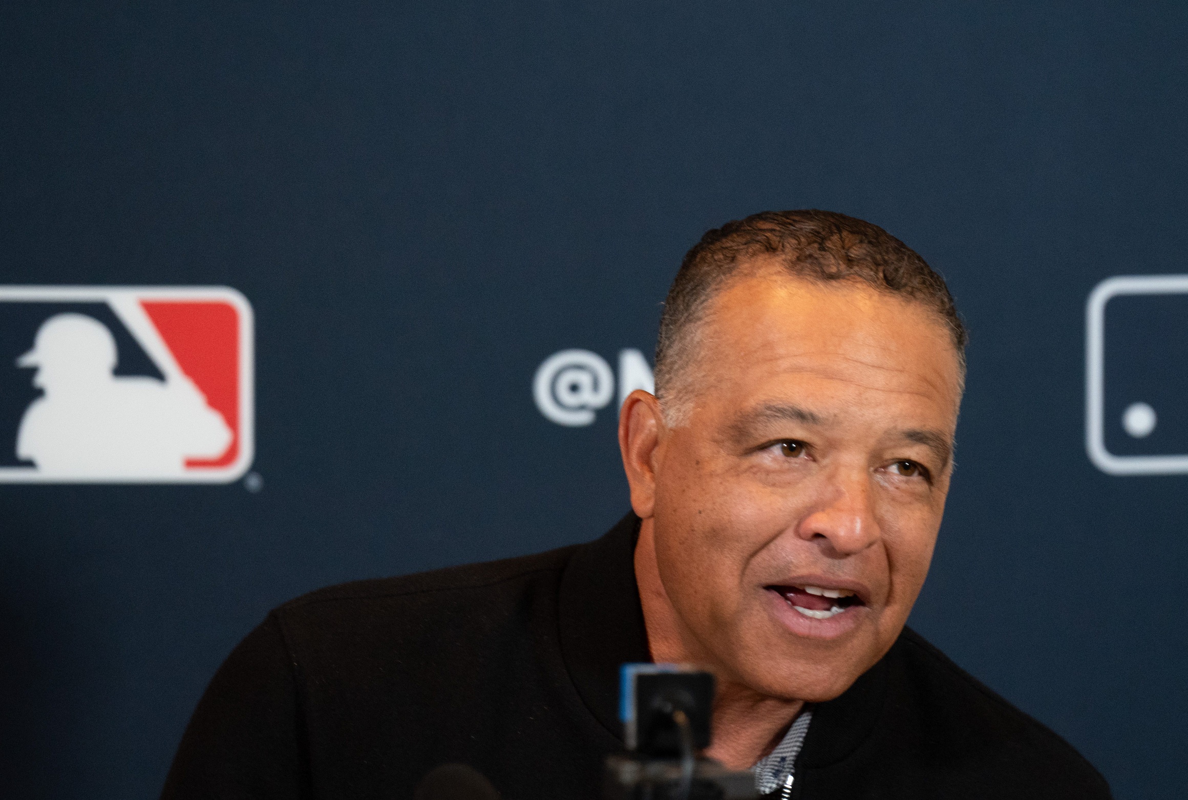 Dave Roberts Addresses Dodgers' SkyHigh Expectations for 2024 Season Inside the Dodgers