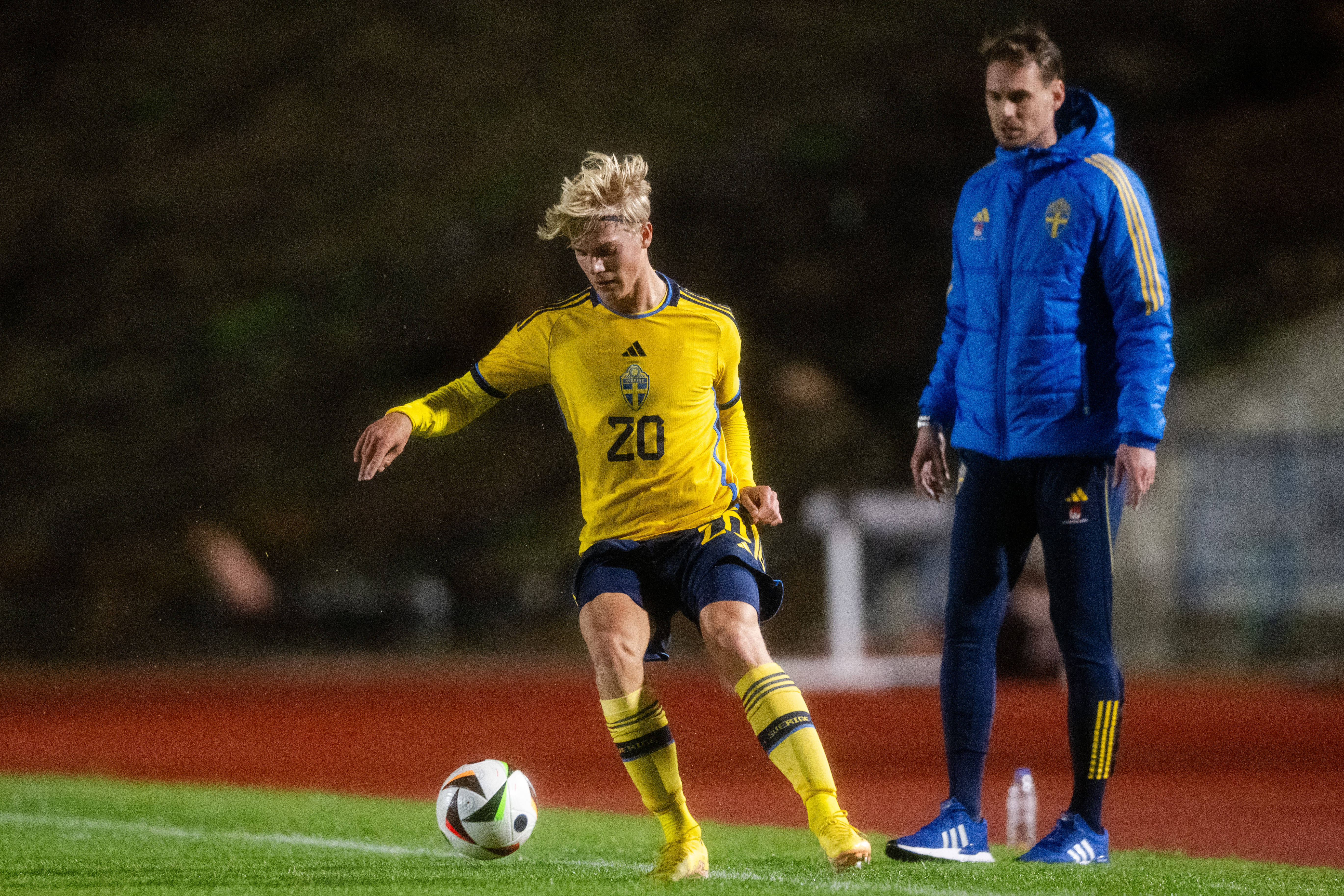 Lucas Bergvall pictured playing for Sweden against Estonia on his senior international debut in January 2024