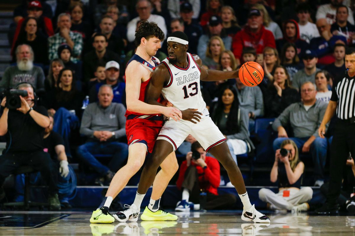 men-s-college-basketball-rankings-gonzaga-just-on-the-outside-of-ap