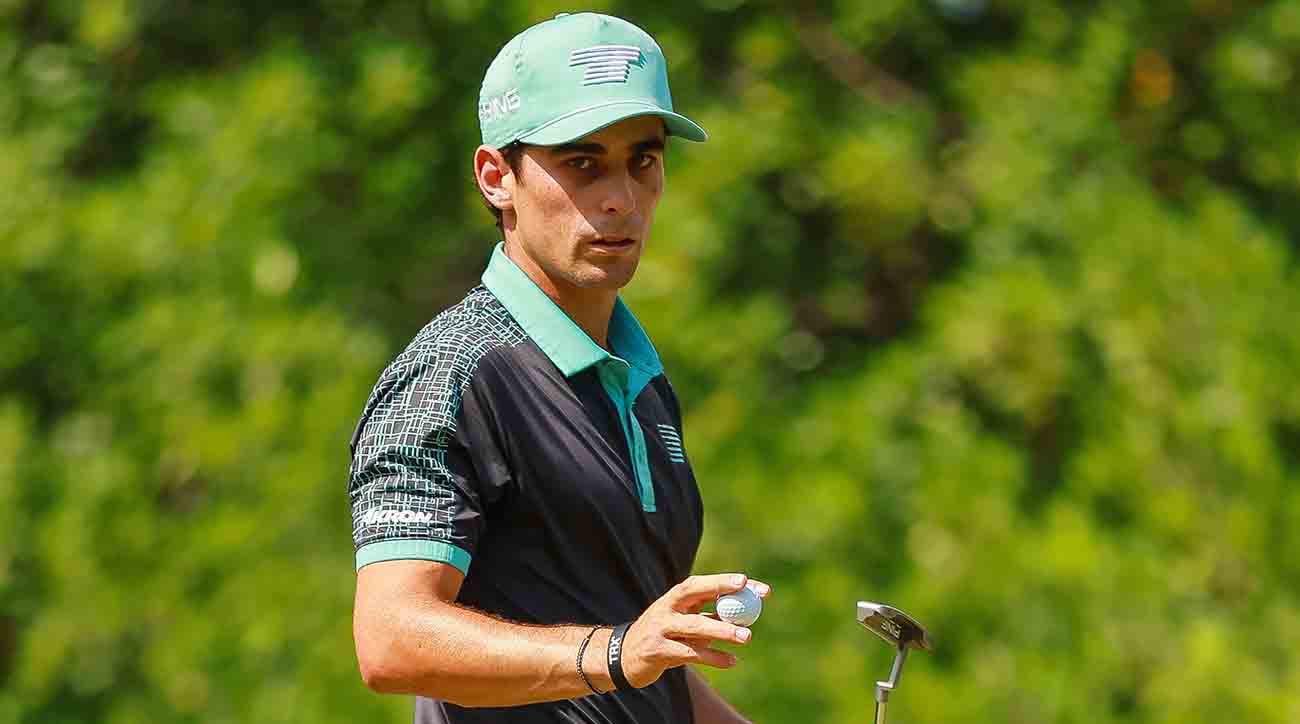 Captain Joaquin Niemann of Torque GC salutes to the fans during Day 3 of the LIV Golf Invitational-Mayakoba at El Camaleon at Mayakoba in Playa del Carmen, Mexico.