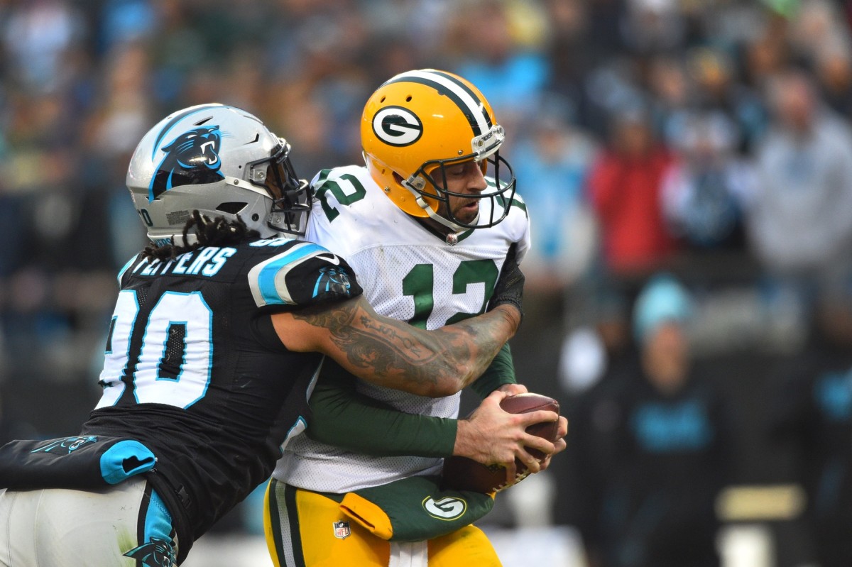 Former Carolina Panthers defensive end Julius Peppers is a finalist for the Pro Football Hall of Fame.