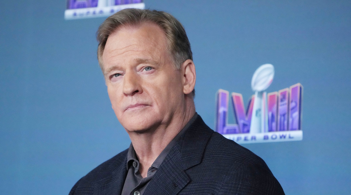 SPORTS ILLUSTRATED * It’s Time for NFL Owners, Not Roger Goodell, to Speak for Themselves * Roger-goodell-super-bowl-press-conference