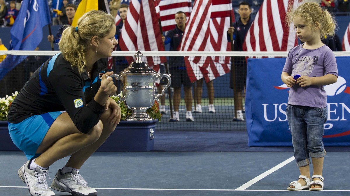 Kim Clijsters celebrates with her daughter Jada Lynch after winning the 2010 U.S. Open.