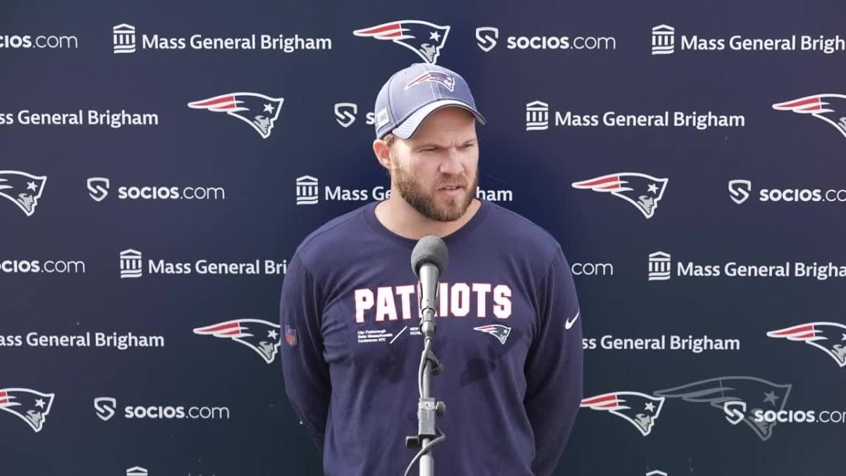 New England Patriots Safeties Coach Brian Belichick