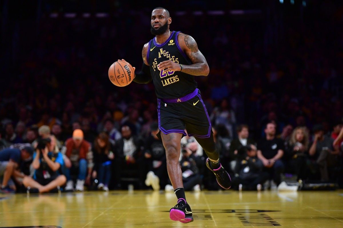 lebron pelicans