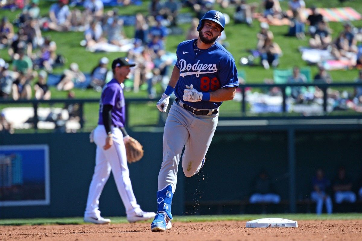Padres Sign Former Dodgers Outfielder to Minor League Deal - Sports ...