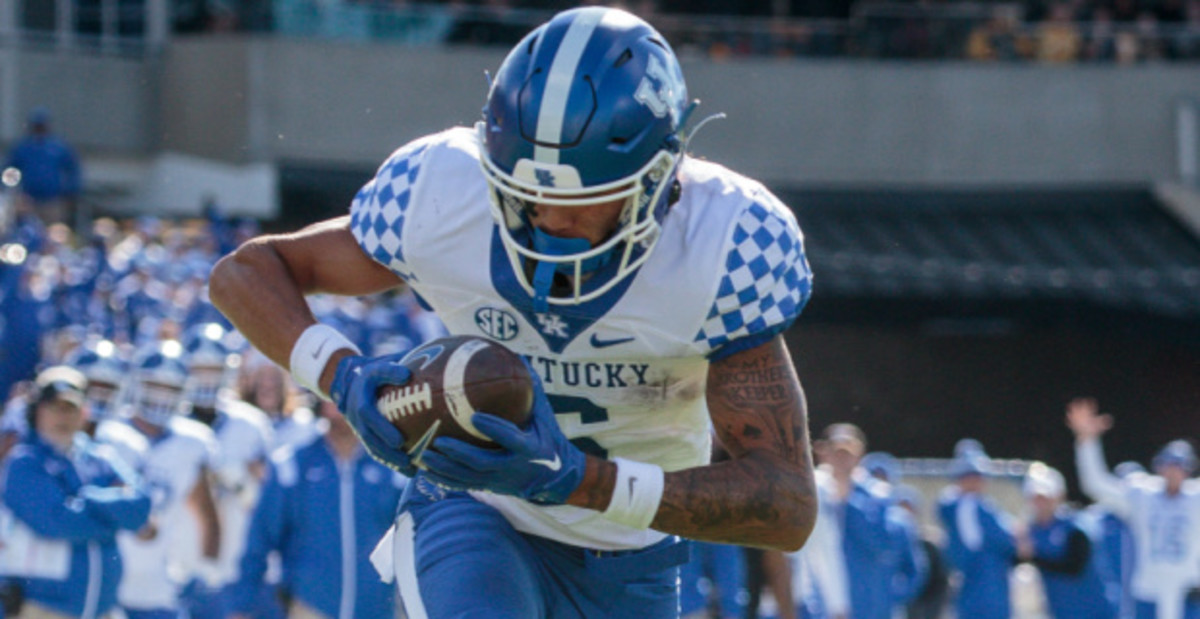 Kentucky Wildcats wide receiver Dane Key catches a pass during a college football game in the SEC.