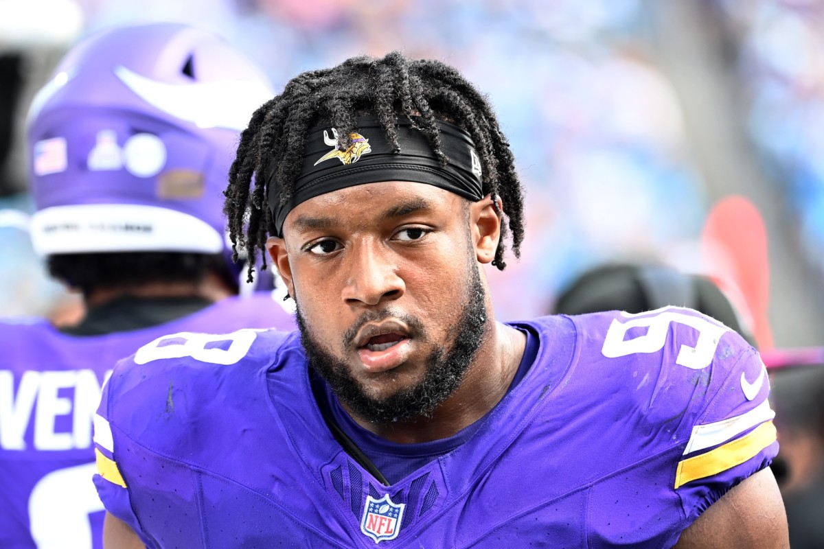 Oct 1, 2023; Charlotte, North Carolina, USA; Minnesota Vikings linebacker D.J. Wonnum (98) on the sidelines in the third quarter at Bank of America Stadium.