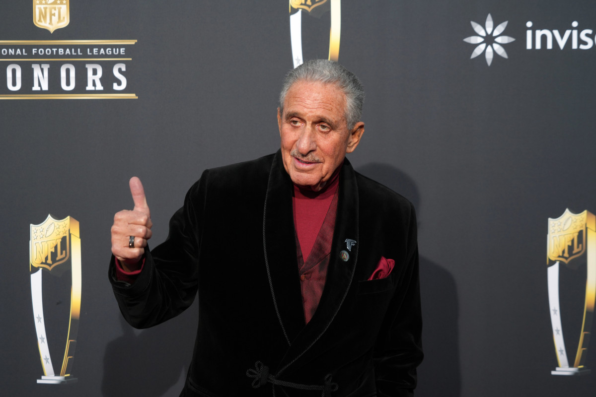 Feb 8, 2024; Las Vegas, NV, USA; Atlanta Falcons owner Arthur Blank on the red carpet before the NFL Honors show at Resorts World Theatre.