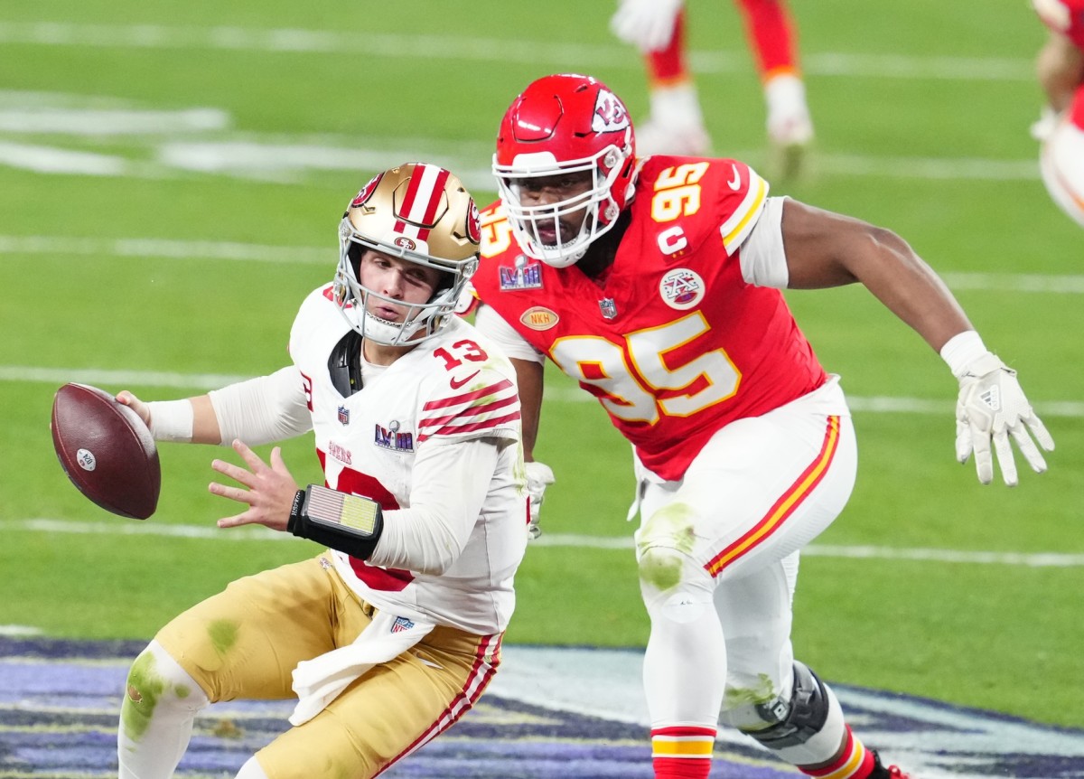 Kansas City Chiefs defensive tackle Chris Jones signed a new five-year deal that will pay him more than $33 million per season.