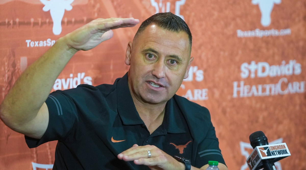 Texas Coach Steve Sarkisian to Make Over 10 Million per Year With New
