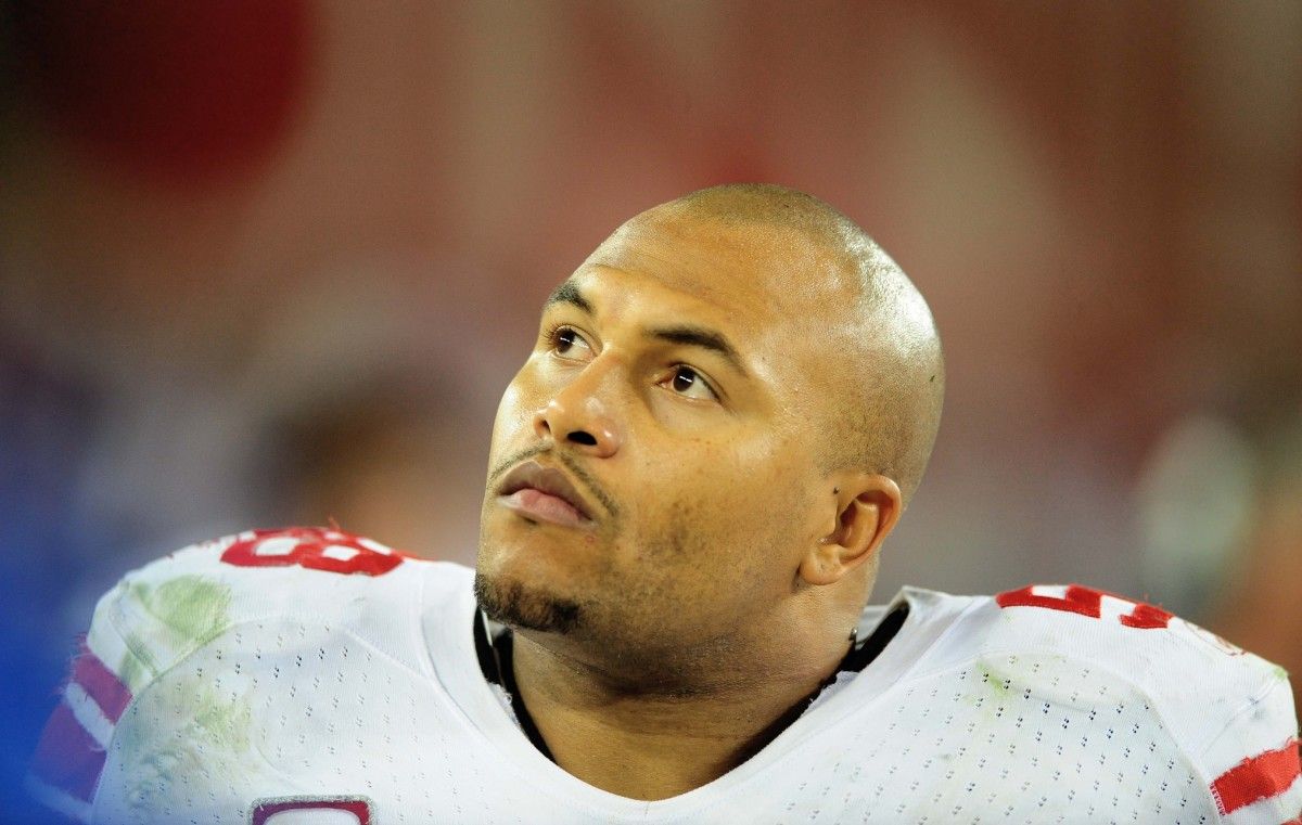 Las Vegas Raiders Coach Antonio Pierce revealed guard Larry Allen was the toughest player he ever faced.