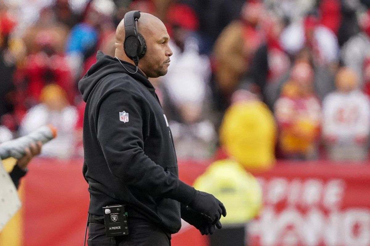 Las Vegas Raiders Coach Antonio Pierce wants his team to hate the Kansas City Chiefs.