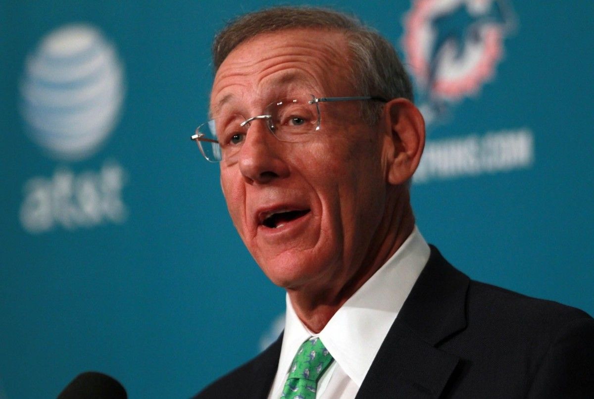 The Las Vegas Raiders are hiring former Miami Dolphins head coach Joe Philbin to be their senior offensive assistant.