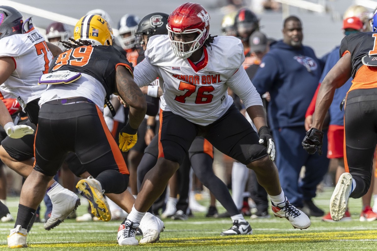 The Las Vegas Raiders need offensive linemen who thrive in pass protection, and Patrick Paul of Houston is perhaps the best pass-blocking tackle in this year's draft class.