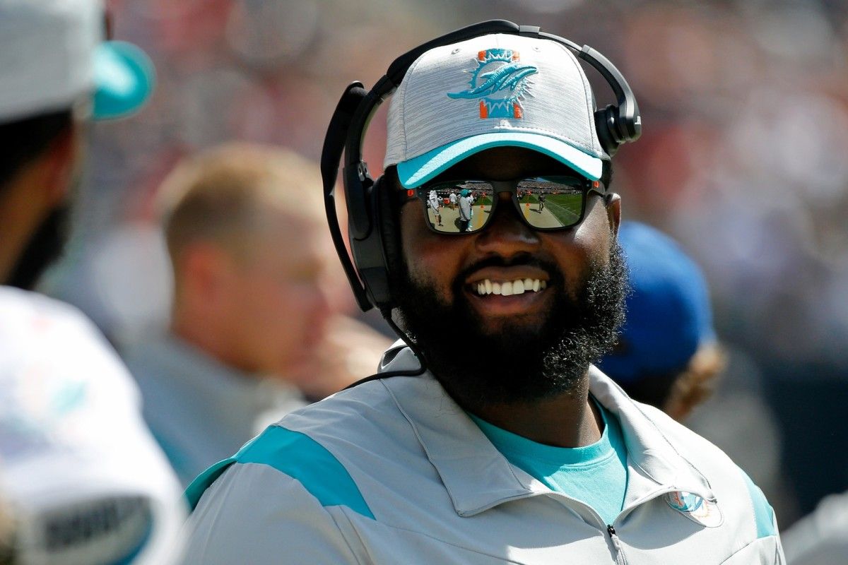 The Las Vegas Raiders added Gerald Alexander as their new safeties coach.