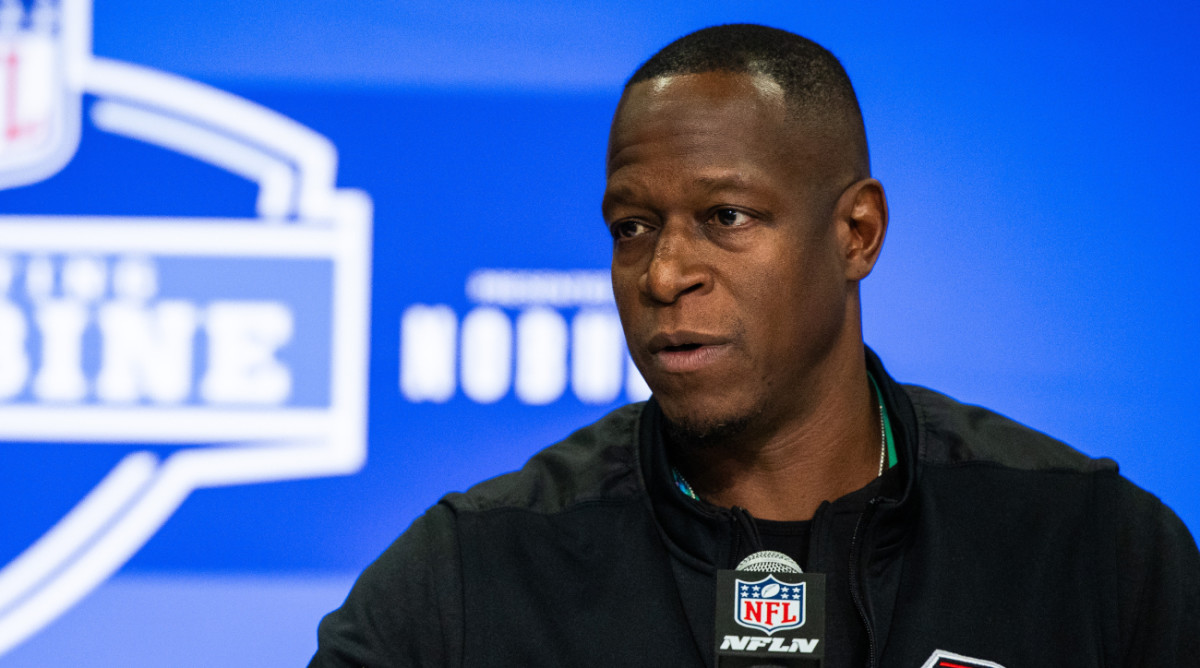Falcons coach Raheem Morris speaks at the NFL Combine.