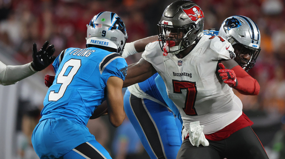 Tampa Bay Buccaneers linebacker Shaquil Barrett pressures Carolina Panthers quarterback Bryce Young on Dec. 3, 2023.