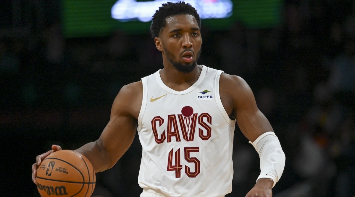 Cleveland Cavaliers guard Donovan Mitchell (45) dribbles up the court during the first half against the Washington Wizards at Capital One Arena in Washington, D.C., on Feb. 25, 2024.