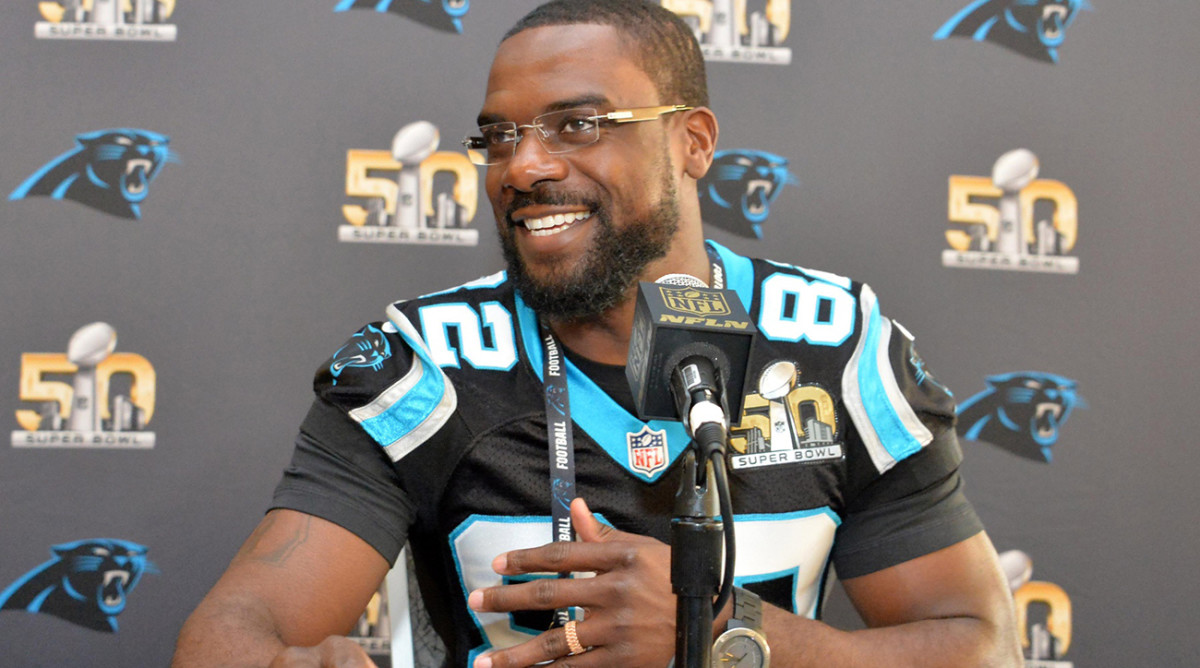 Carolina Panthers wide receiver Jerricho Cotchery speaks to reporters at a press conference prior to Super Bowl 50 on Feb. 2, 2016.