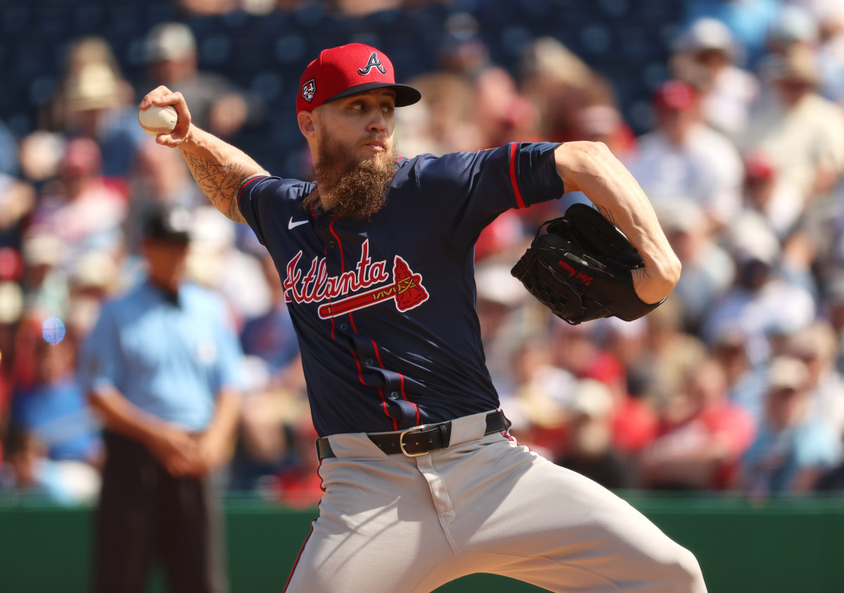 Feb 28, 2024; Clearwater, Florida, USA; Atlanta Braves pitcher Ken Giles (91) throws a pitch during the third inning against the Philadelphia Phillies at BayCare Ballpark.