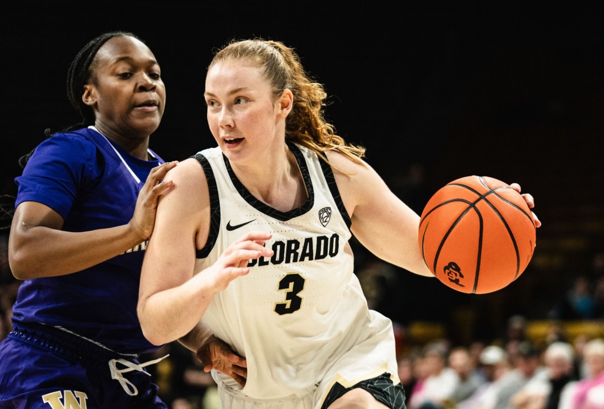 Buffaloes end four-game skid, squeaking past Huskies 68-62 - Sports  Illustrated Colorado Buffaloes News, Analysis and More