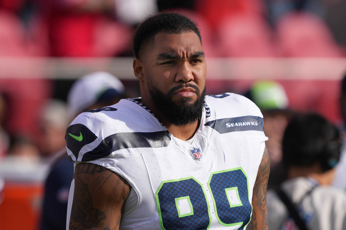 Dec 10, 2023; Santa Clara, California, USA; Seattle Seahawks defensive end Leonard Williams (99) before the game against the San Francisco 49ers at Levi's Stadium. 