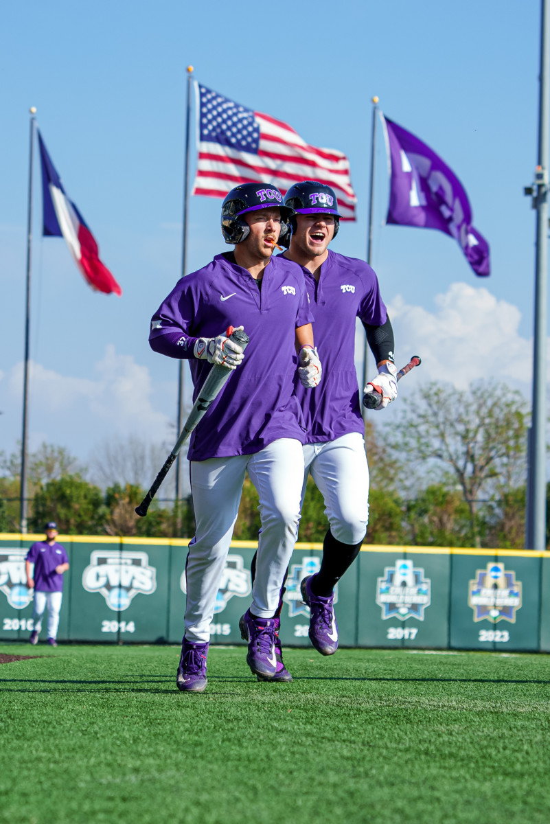 Baseball TCU Shuts Out Abilene Christian to Remain Unbeaten Sports
