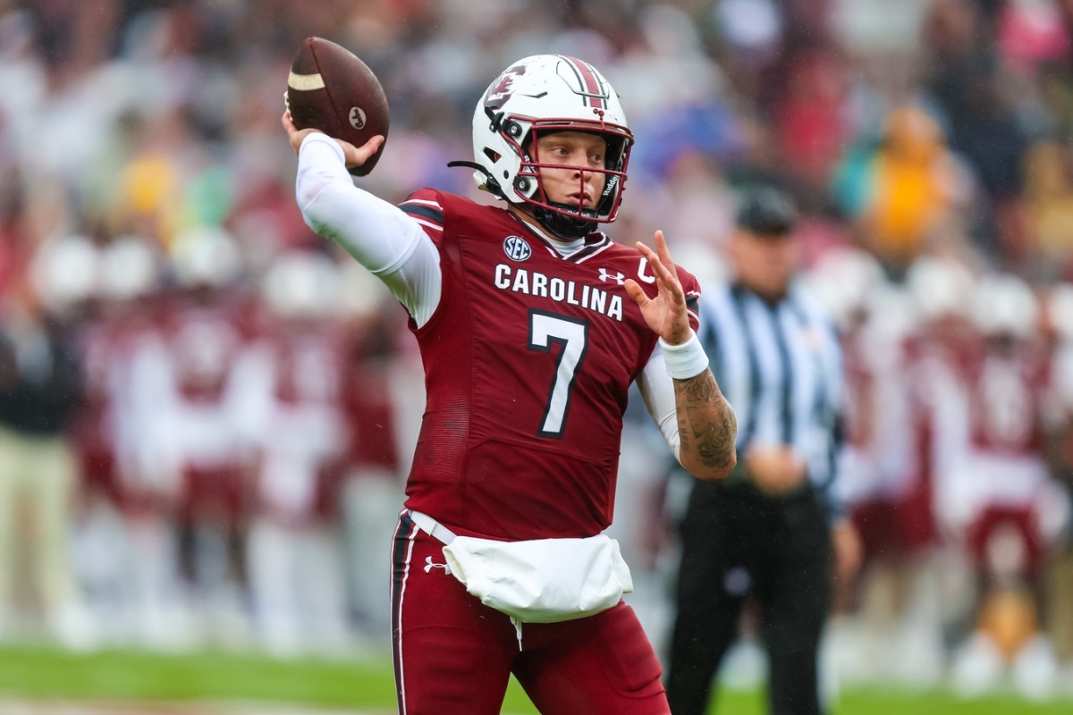 Finding Broncos Oregon's Bo Nix vs. South Carolina's Spencer Rattler