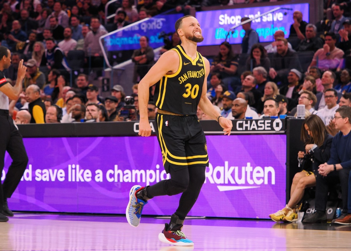 Mar 7, 2024; San Francisco, California, USA; Golden State Warriors guard Stephen Curry (30) limps around the court after a play against the Chicago Bulls during the fourth quarter at Chase Center.