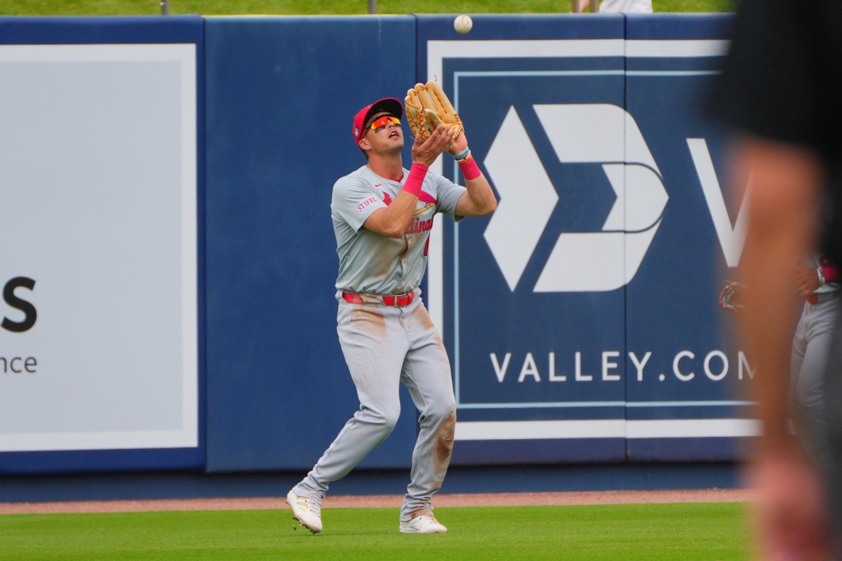 Popular St. Louis Cardinals' OF Diagnosed with Fractured Ribs Fastball