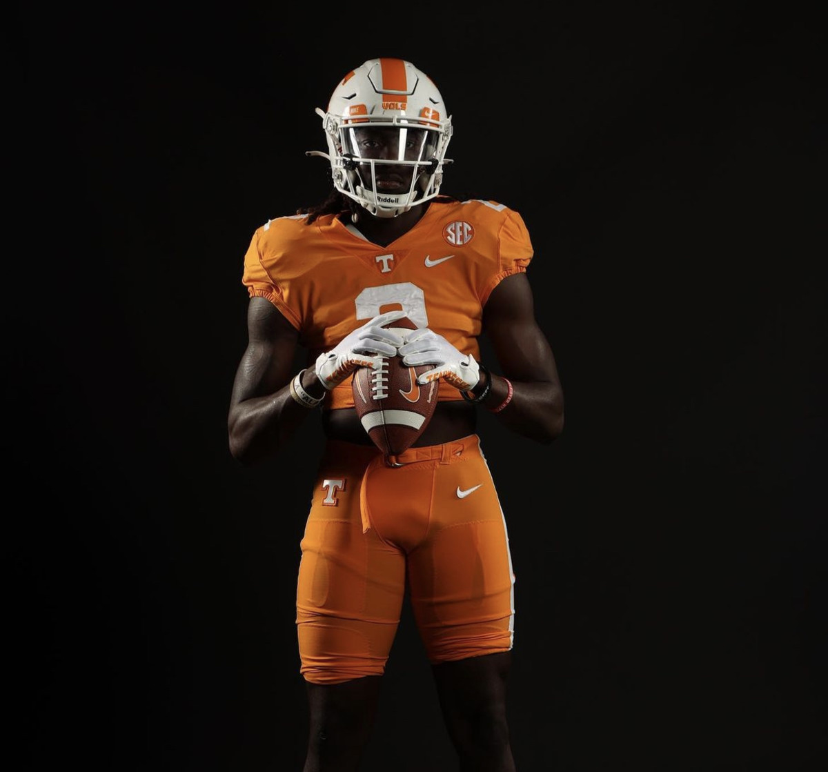 2025 4-star LB Darrell Johnson during an unofficial visit to Tennessee. (Photo courtesy of Darrell Johnson)