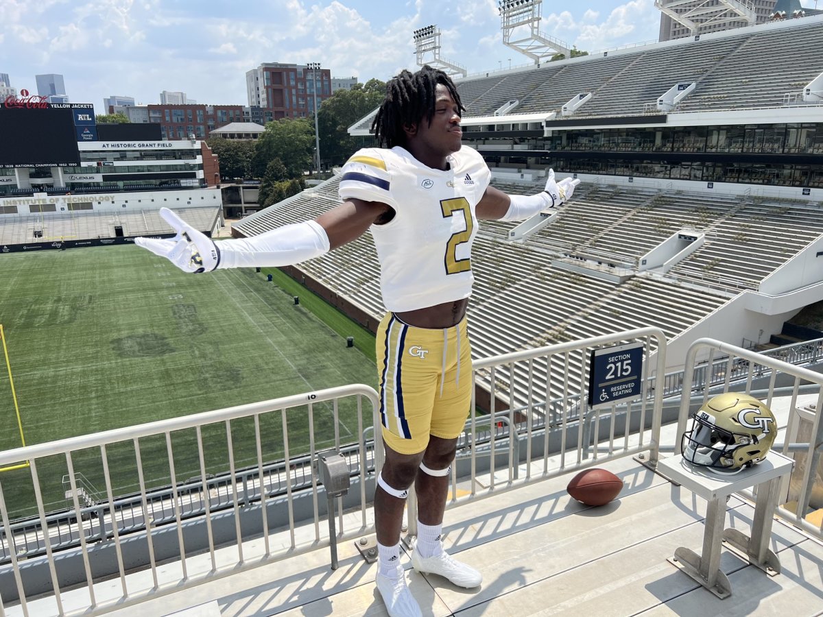 2025 4-star S Lagonza Hayward during an unofficial visit to Georgia Tech. (Photo courtesy of Lagonza Hayward)