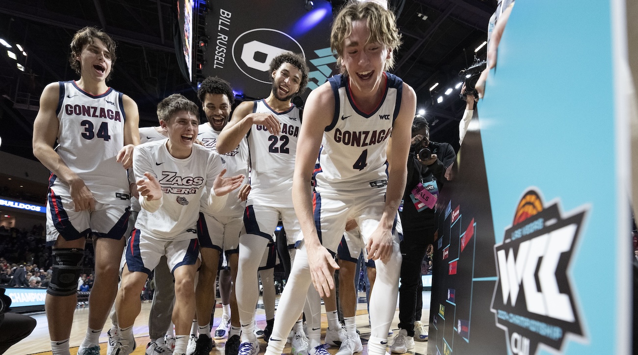 Gonzaga Bulldogs guard Dusty Stromer (4) applies the advancing team sticker on the bracket against the San Francisco Dons after the game in the semifinals of the WCC Basketball Championship at Orleans Arena in Las Vegas on March 11, 2024.