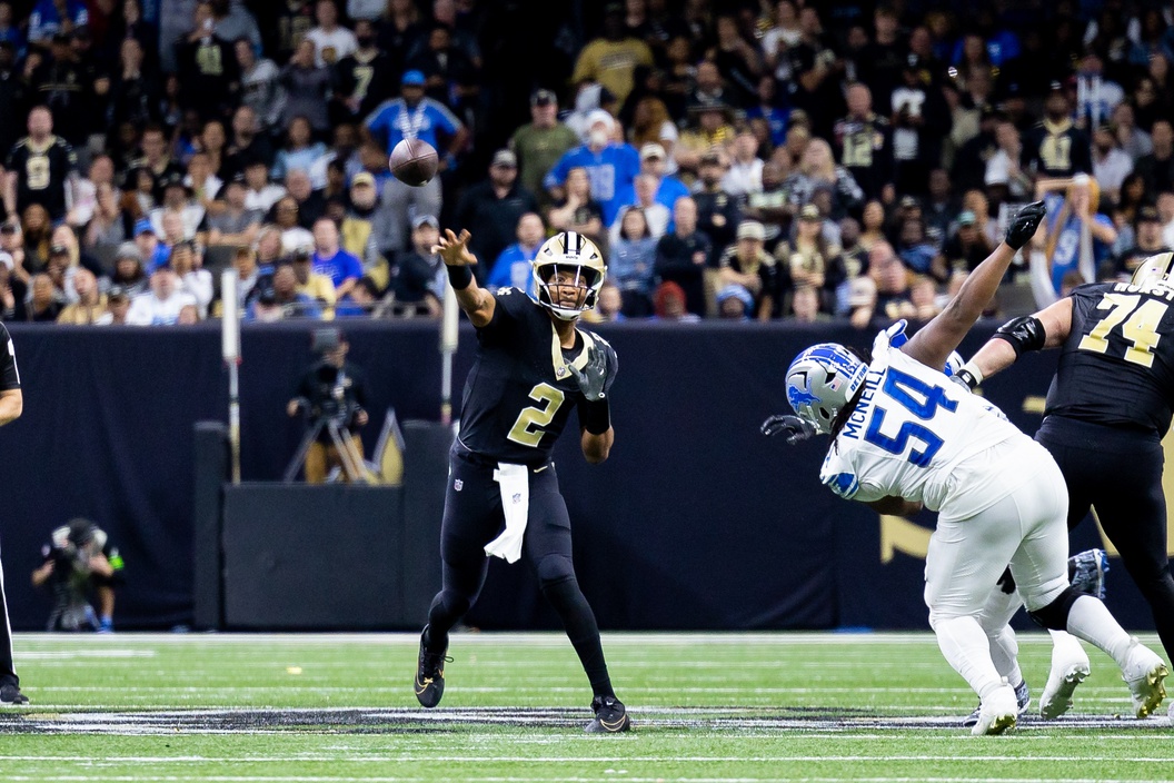 New Orleans Saints quarterback Jameis Winston (2) passes the ball against the Detroit Lions. Mandatory Credit: Stephen Lew-USA TODAY Sports