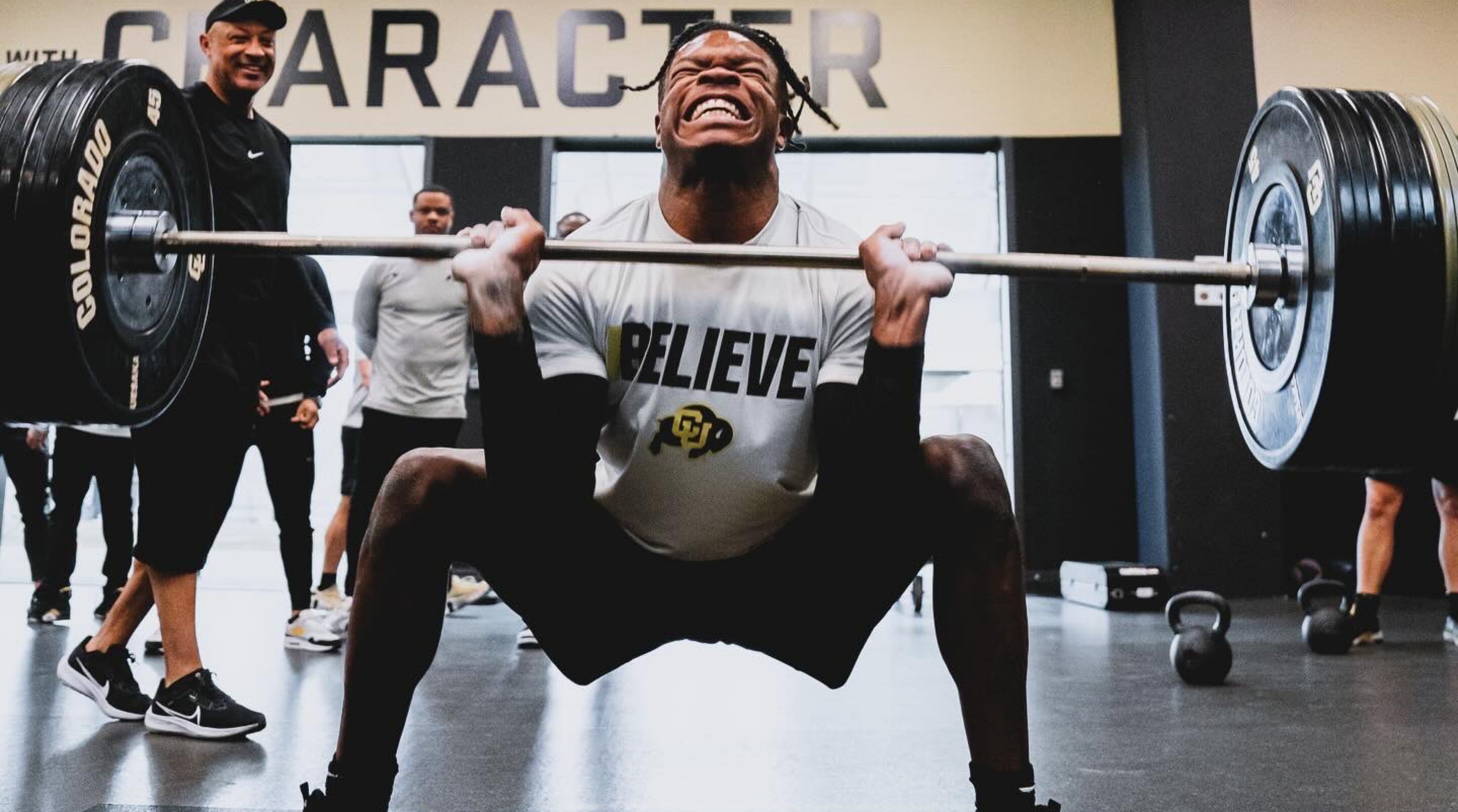 Travis Hunter in the weight room at CU