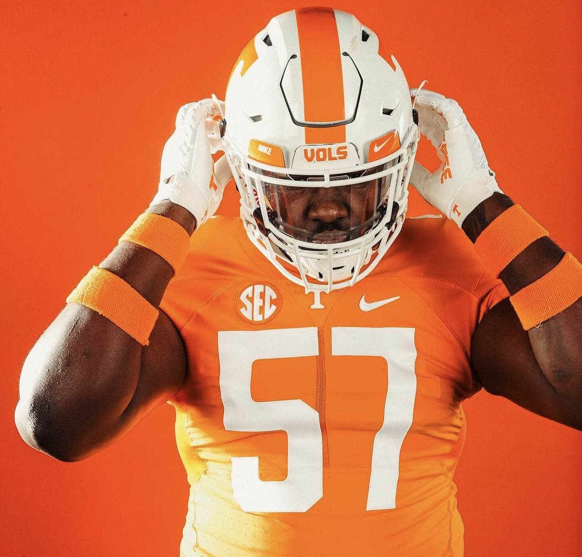 2025 4-star DL Bryce Jenkins during an unofficial visit to Tennessee. (Photo courtesy of Bryce Jenkins)