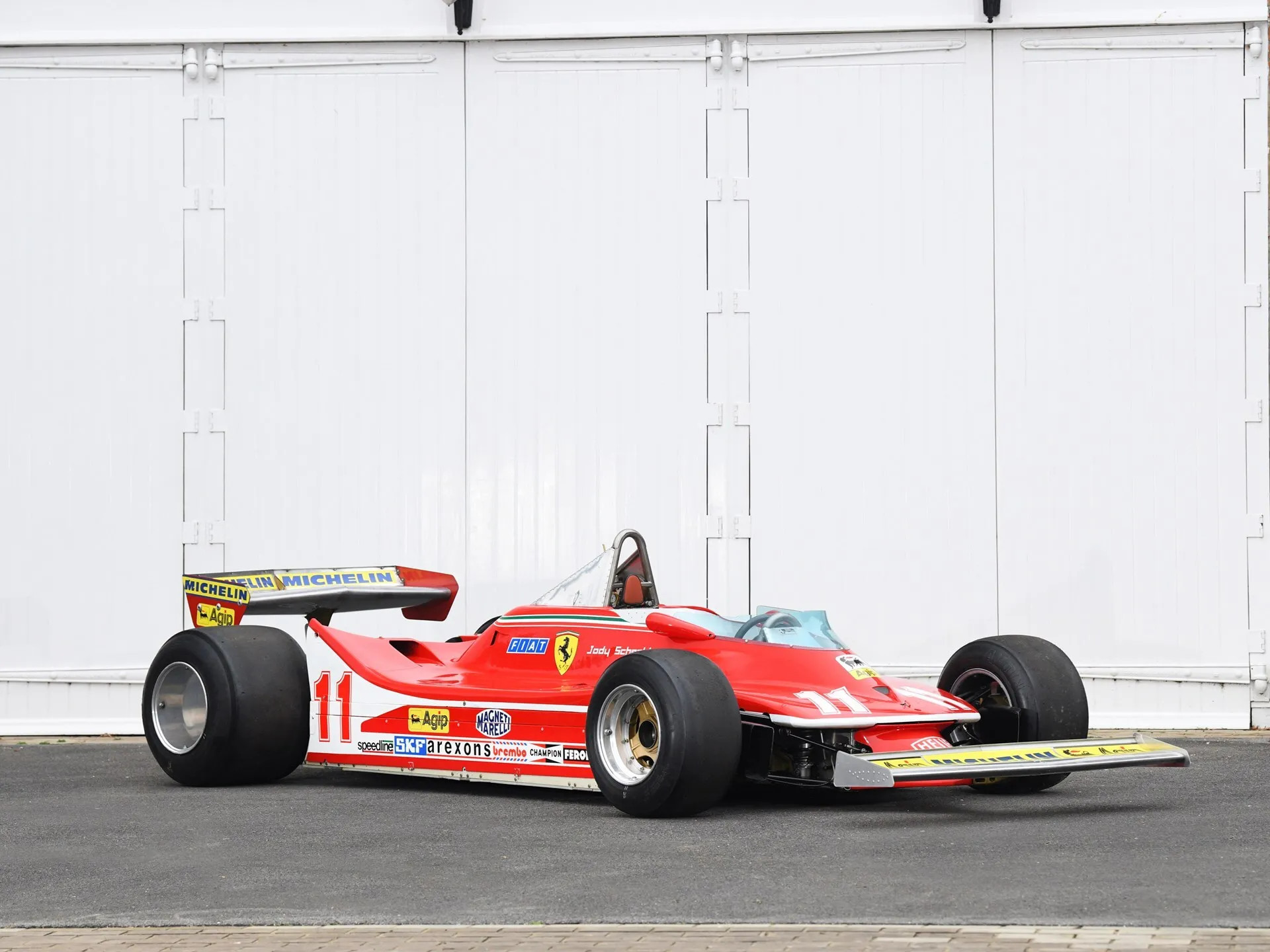 F1 News Former Champion Auctions Off Private Racing Car Collection