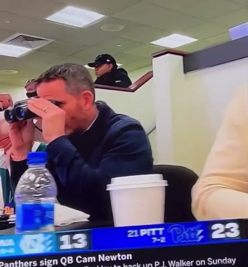 Eagles GM Howie Roseman became smitten with Pitt QB Kenny Pickett during the 2022 predraft process, even traveling to a Thursday night game in Pittsburgh to get a closer look.