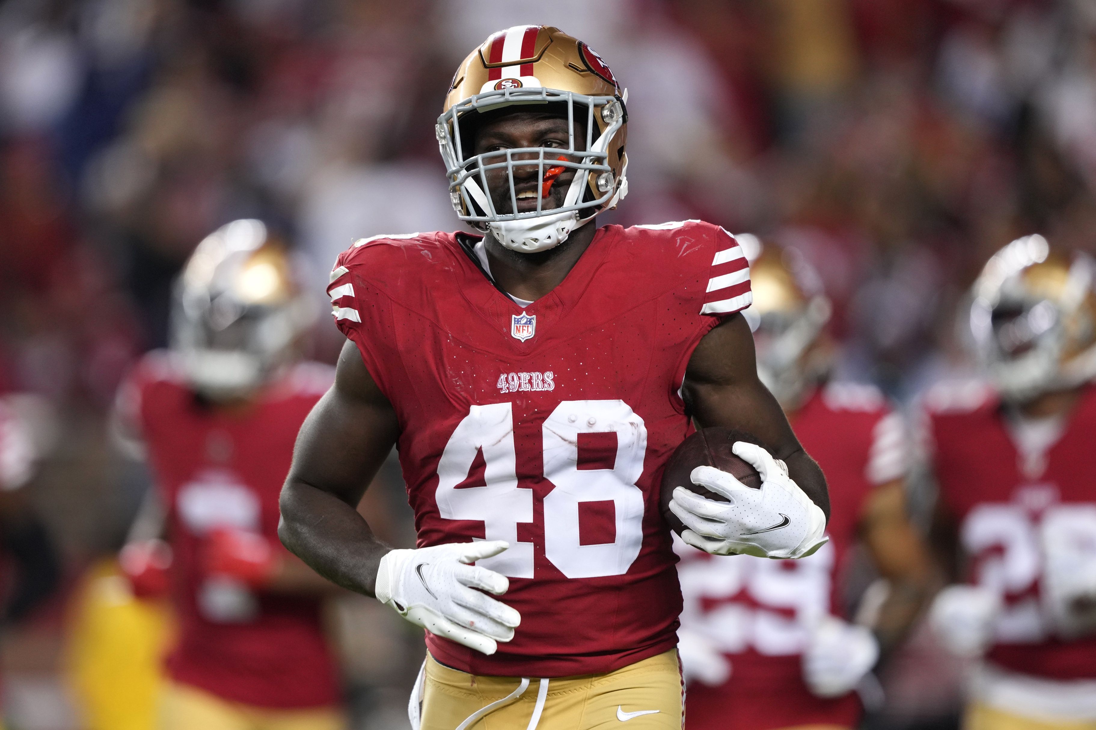 Oren Burks had been a solid backup LB with the 49ers.