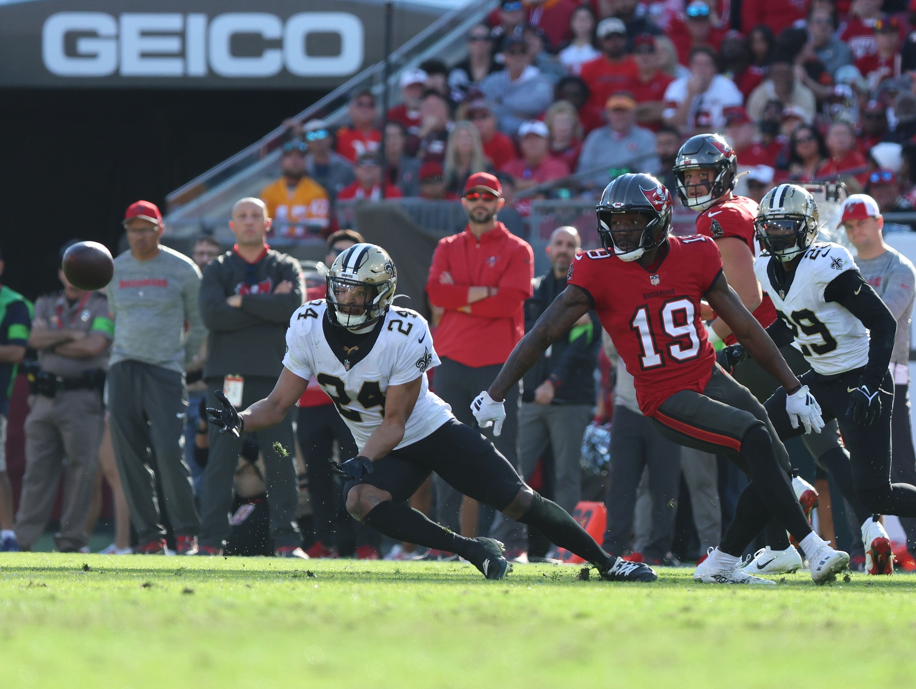 New Orleans Saints safety Johnathan Abram (24) intercepts a pass against the Tampa Bay Buccaneers. Mandatory Credit: Kim Klement Neitzel-USA TODAY