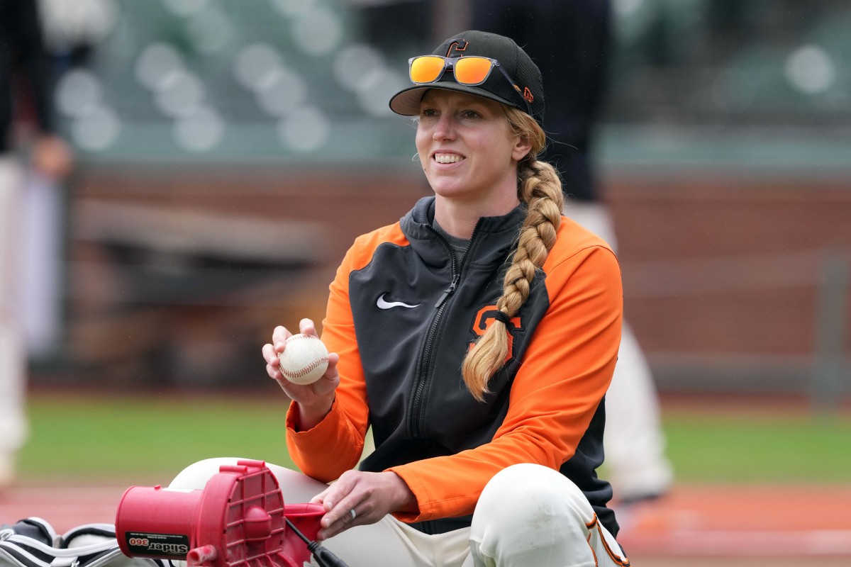 First female coach in MLB history: 1-on-1 with Giants coach Alyssa