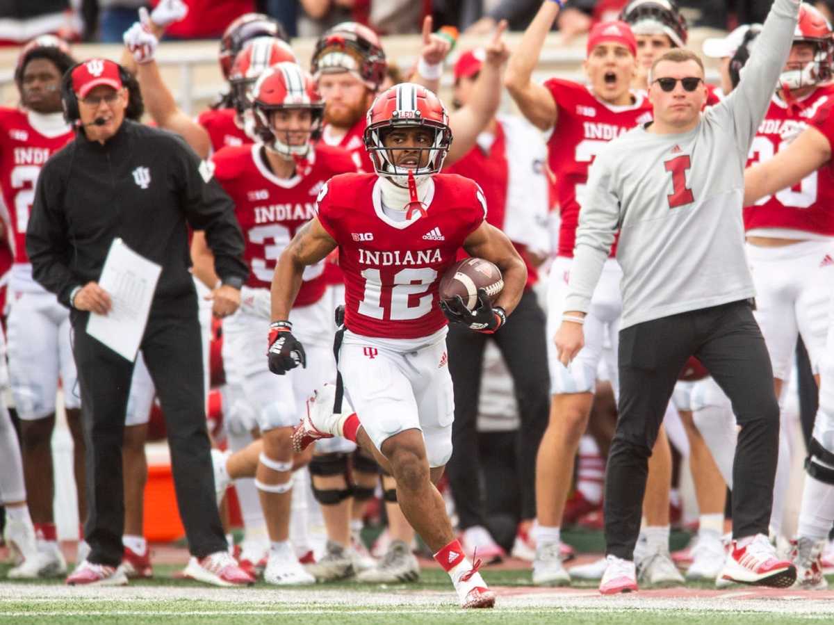 Indiana running back and returner Jaylin Lucas