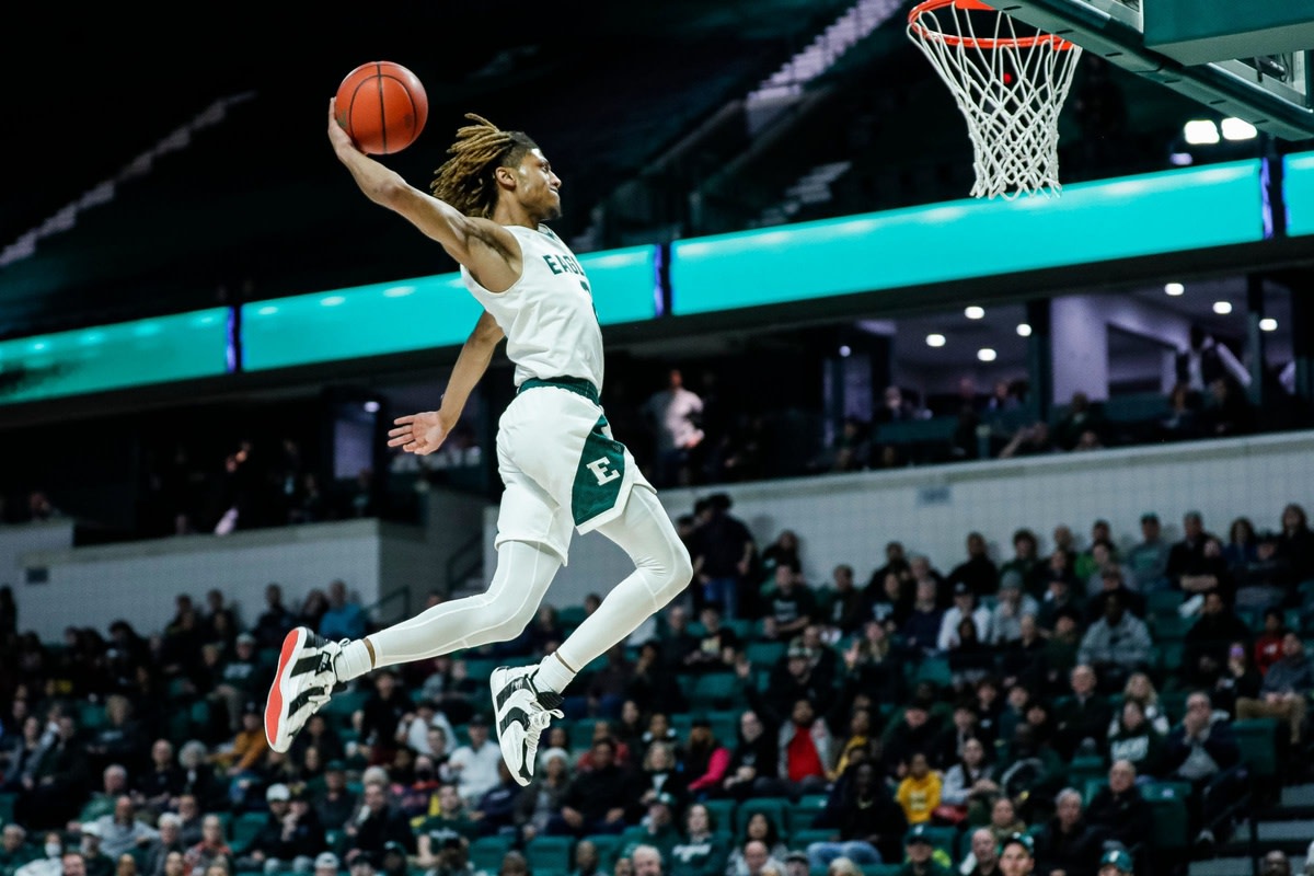 West Virginia Lands EMU Transfer Noah Farrakhan Sports Illustrated